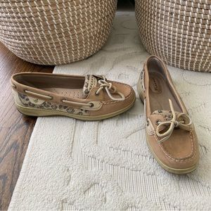 Women’s Sperrys Angelfish Linen/Leopard Size 7